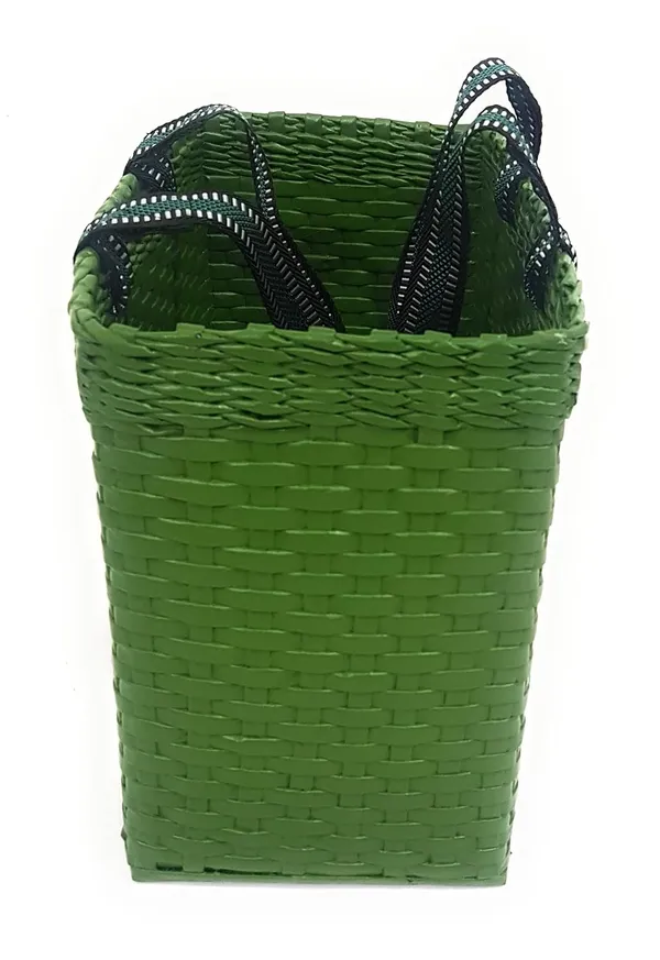 Sonas_Creation,_Green,_Large,_Lunch_Bag,_Picnic_Basket,_Handmade,_of_Paper_Ropes