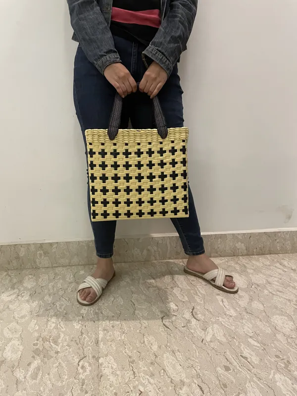 Sonas_Creation_Handwoven_Basket_Lunch_Tote_for_Office,_Medium_Size_with_Double_Top_Handles
