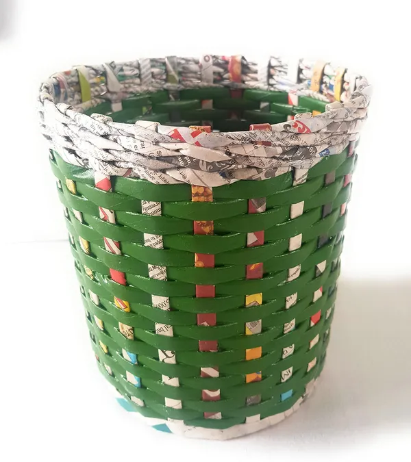 Sonas_Creation,_SMALL_Dustbin_for_Bedroom,_Waste_Basket_for_Home_8_Inc_Tall