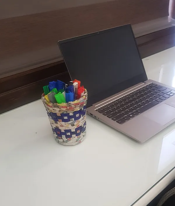 Sonas_Creation_Paperus,_Pen_Stand,_Pencil_Holder,_Pen_Holder,_Makeup_Brushes,_5_Inch_or_13_CMs_in_Height,_4.5_Inch_or_11_CMs_Opening_at_Top,_Eco-friendly,_Handmade,_of_Paper_Ropes