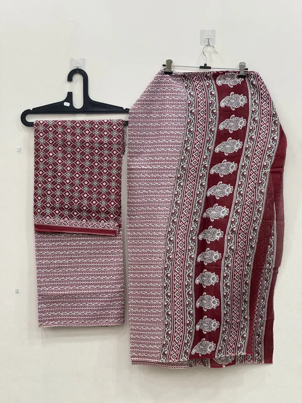 COTTON_UNSTICHED_SUIT_WITH_DUPATTA_(FABRIC)