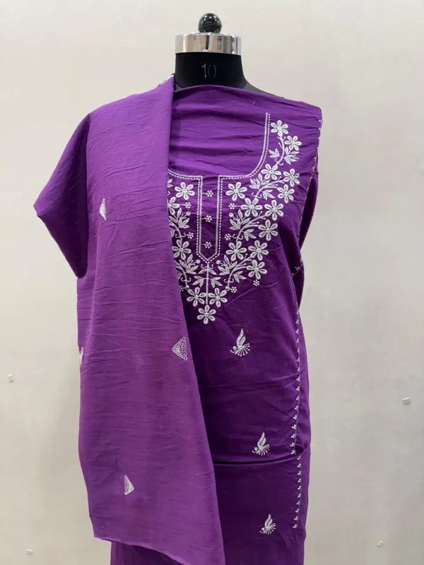 UNSTICHED_SUIT_WITH_EMBROIDERY_WORK(FABRIC)
