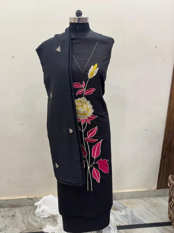 Black_Embroidered_Ethnic_Suit_Set_for_Women