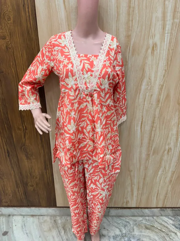 Coral_Floral_Print_Kurta_Set_for_Women