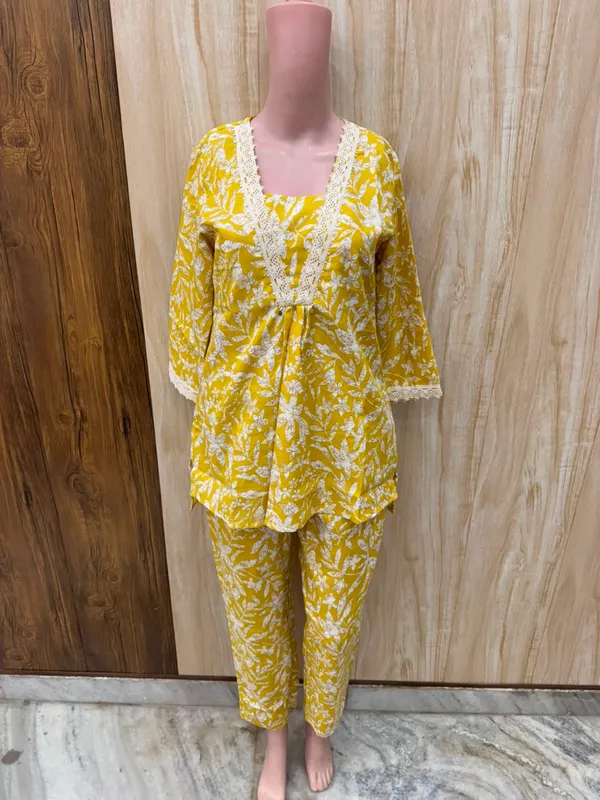 Yellow_Printed_Straight_Kurta_Set_for_Women