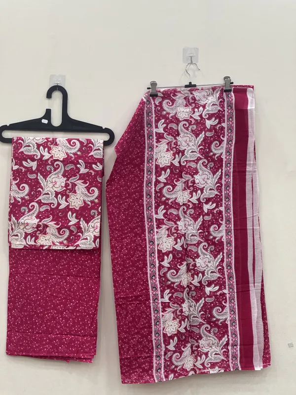 redEmbroidered_Suit_Set_for_Women