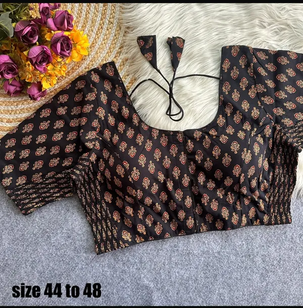Black_Printed_Blouse_for_Women