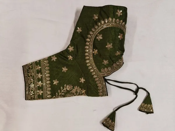 Green_Embroidered_Ethnic_Blouse_for_Women