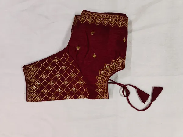 Maroon_Embroidered_Ethnic_Blouse_for_Women