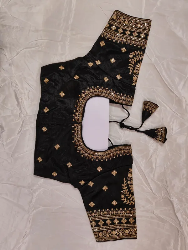 Black_Embroidered_Ethnic_Blouse_for_Women