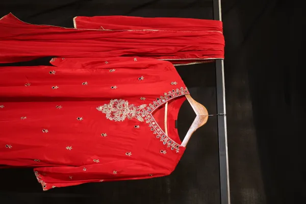 Red_Silk_Straight_Ethnic_Sharara_Set_For_Women