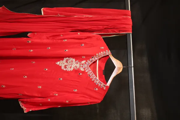 Red_Silk_Straight_Ethnic_Sharara_Set_For_Women