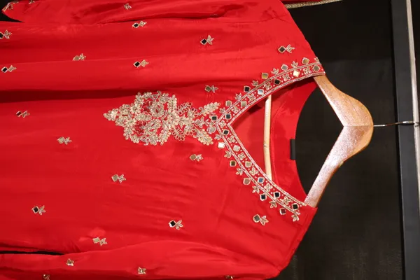 Red_Silk_Straight_Ethnic_Sharara_Set_For_Women