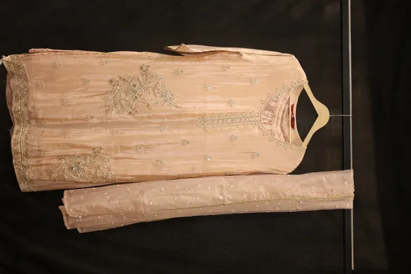 Peach_Tissue_Floral_Print_Sharara_Set_For_Women