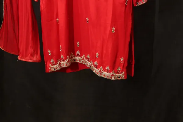 Red_Silk_Straight_Ethnic_Sharara_Set_For_Women