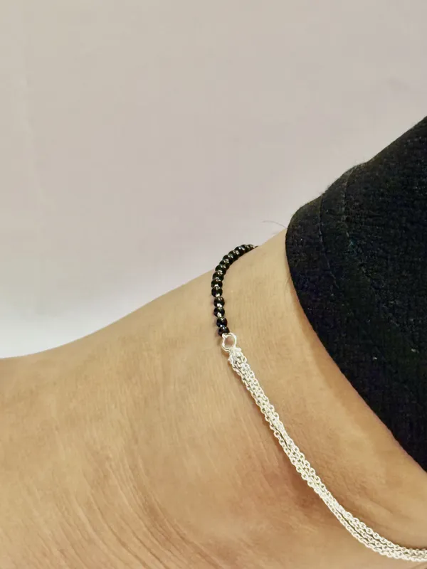 Black_And_Beige_925_Silver_Beaded_Chain_Anklet_For_Women