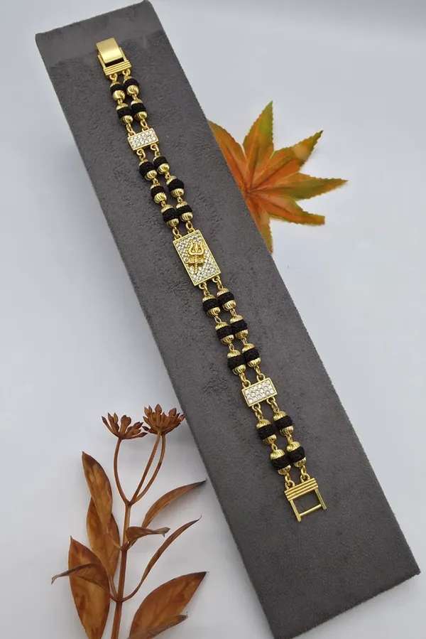 Classic_Trishul_Rudraksh_Men's_Bracelet