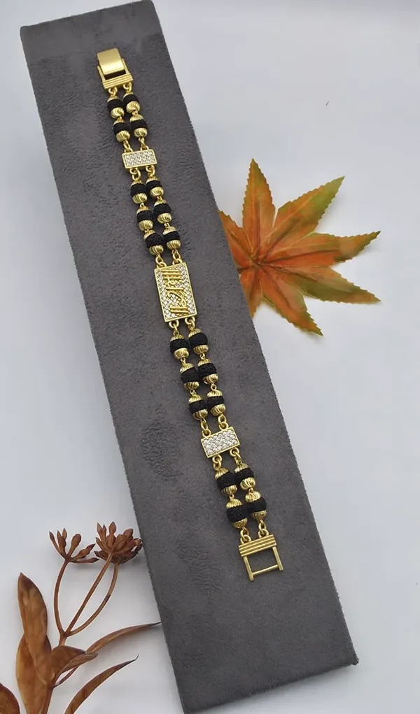 Sacred_Ram_Symbol_Rudraksh_Men's_Bracelet