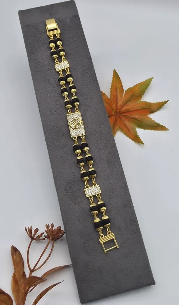 Spiritual_Stone_Studded_Rudraksh_Men's_Bracelet