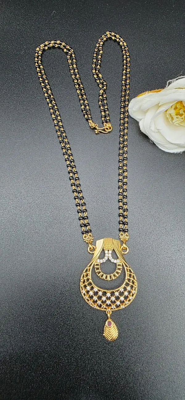 Royal_Paisley_Drop_Antique_Finish_Mangalsutra
