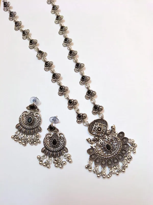 Midnight_Black_Stone_Oxidised__Necklace_&_Earring_Set