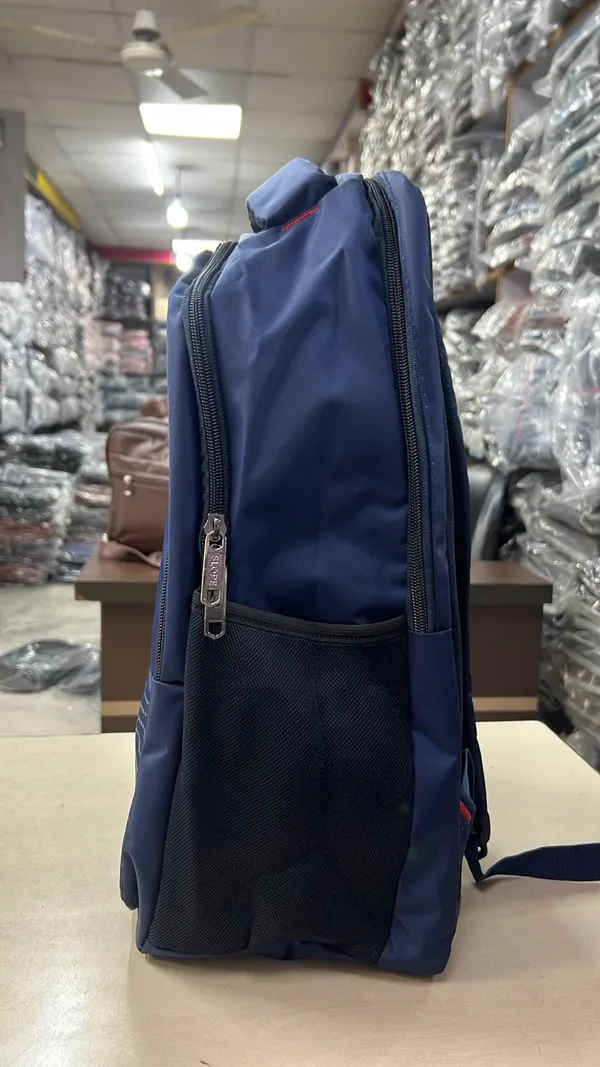 Navy_Slope_Multi-Compartment_Backpack