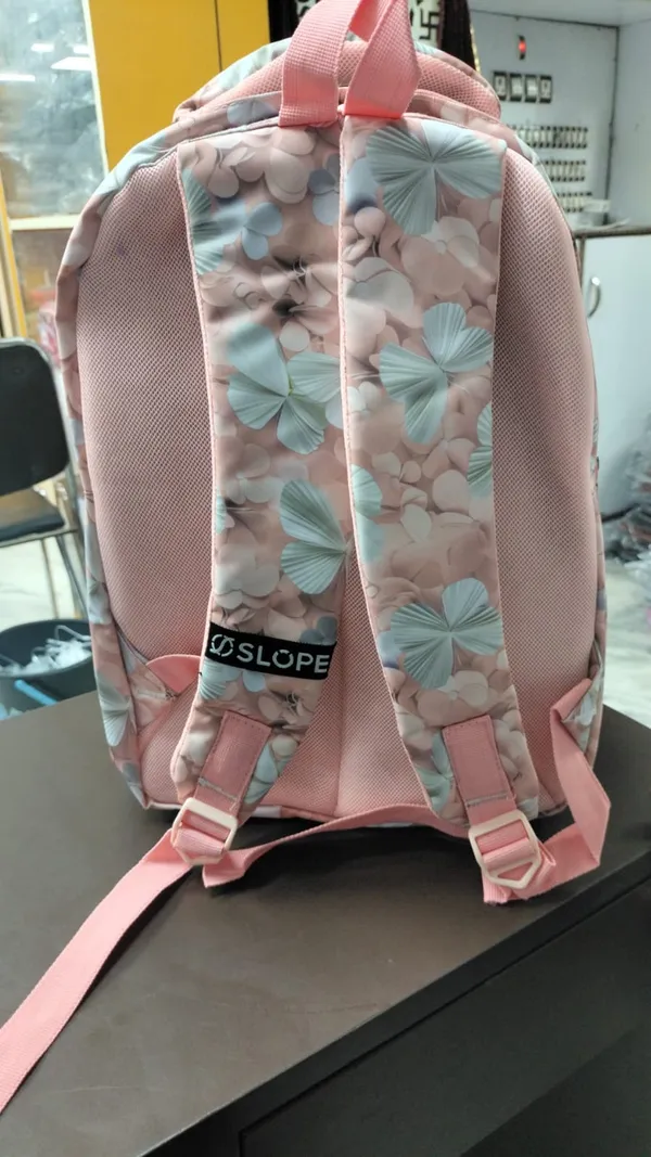 Slope_Pink_Floral_Print_Backpack