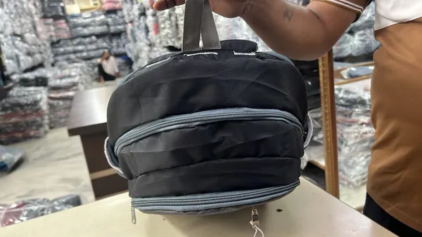 Black_Multi_Compartment_Backpack