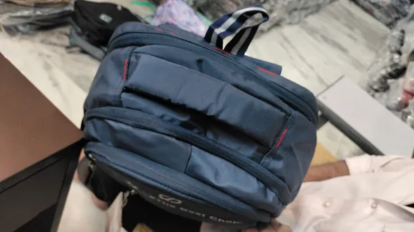 Black_Slope_Casual_Backpack