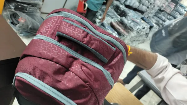 Maroon_Black_Slope_Backpack