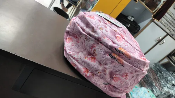 Pink_Floral_Printed_Backpack