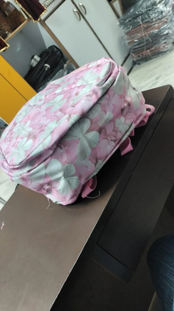 Pink_Floral_Printed_Backpack