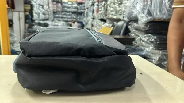 Black_Multi_Compartment_Backpack