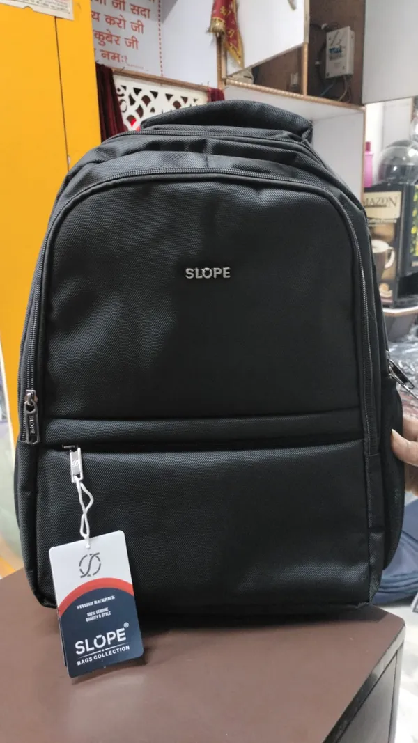 Slope_Black_Multi_Compartment_Backpack
