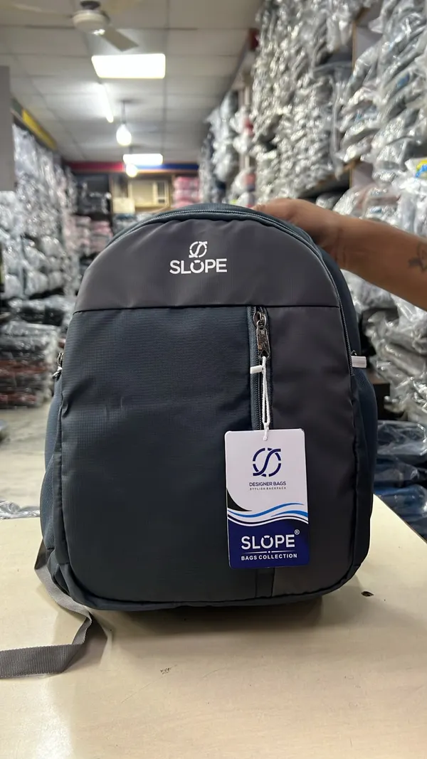 Black_Multi_Compartment_Backpack