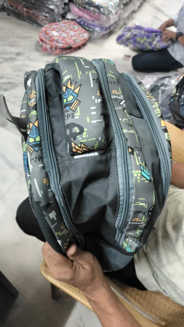 Grey_Printed_Multi-Compartment_Backpack
