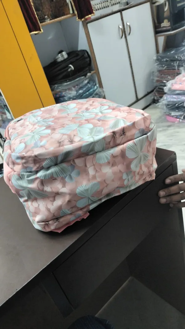 Slope_Pink_Floral_Print_Backpack