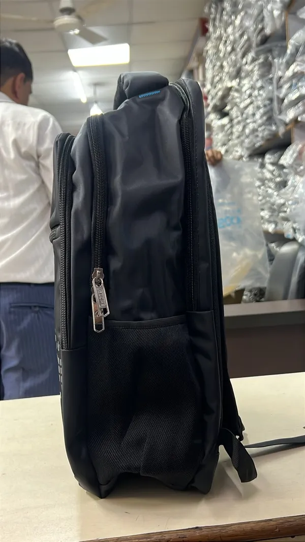 Slope_Black_Printed_Backpack