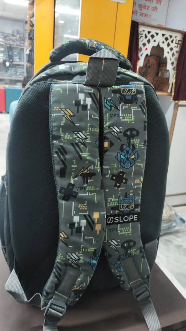 Grey_Printed_Multi-Compartment_Backpack