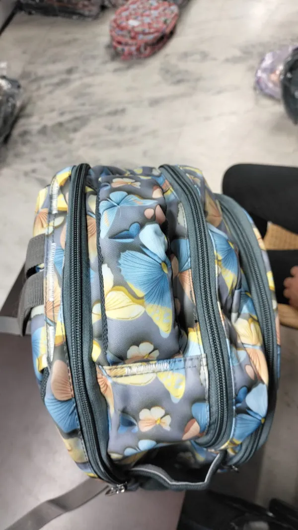 Slope_Blue_Floral_Print_Backpack
