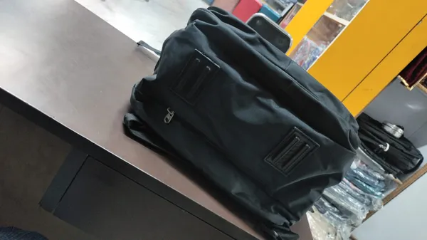 Slope_Black_Multi-Compartment_Backpack