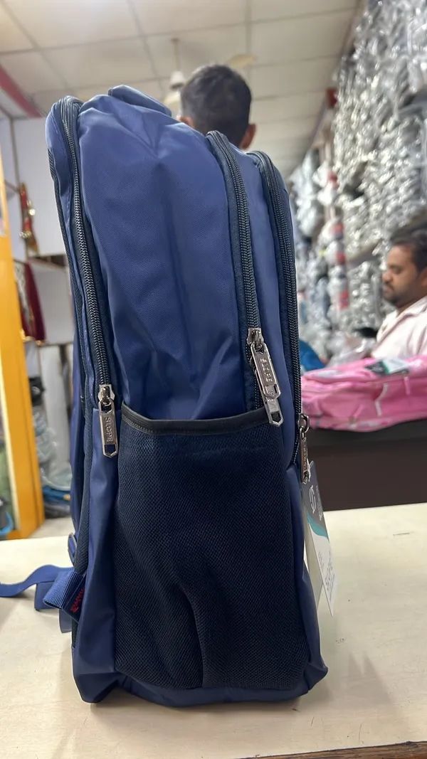 Slope_Navy_Blue_Backpack