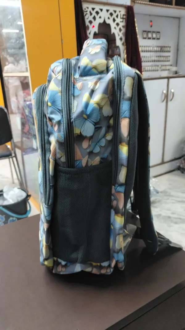 Slope_Blue_Floral_Print_Backpack