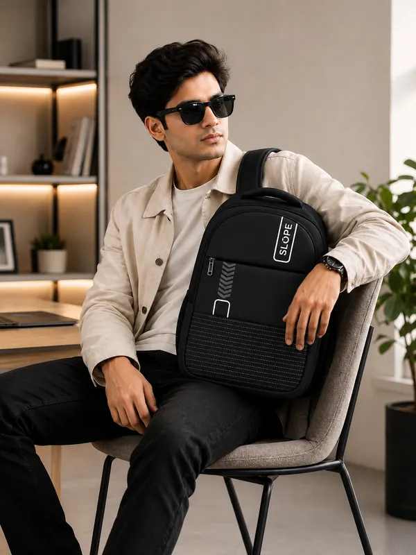 Black_Polyester_Multi-Compartment_Backpack_For_Students