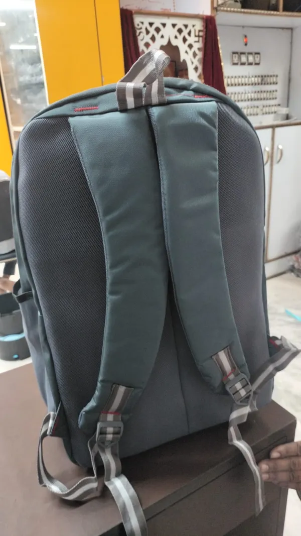 Dark_Grey_Multi-Compartment_Backpack