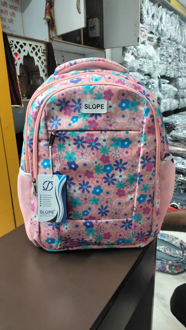 Pink_Floral_Print_Backpack