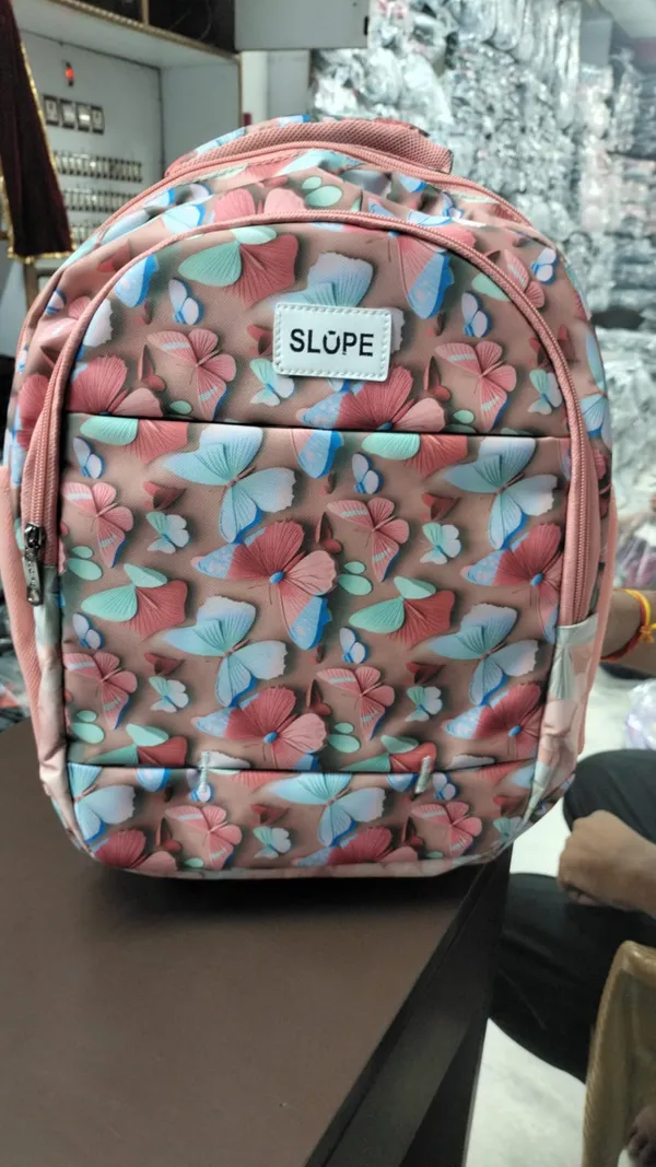 Pink_Floral_Printed_Multi_Compartment_Backpack