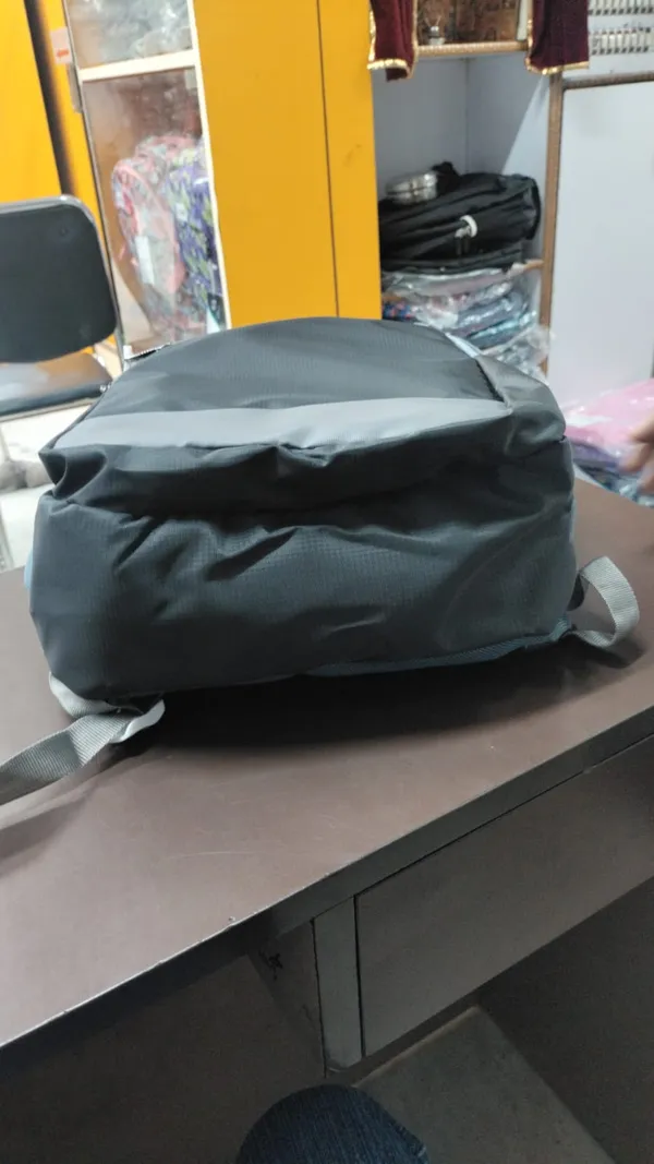 Black_Slope_Backpack