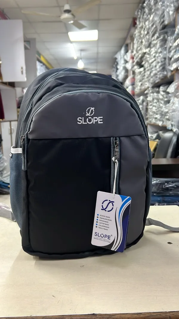 Black_Multi_Compartment_Backpack