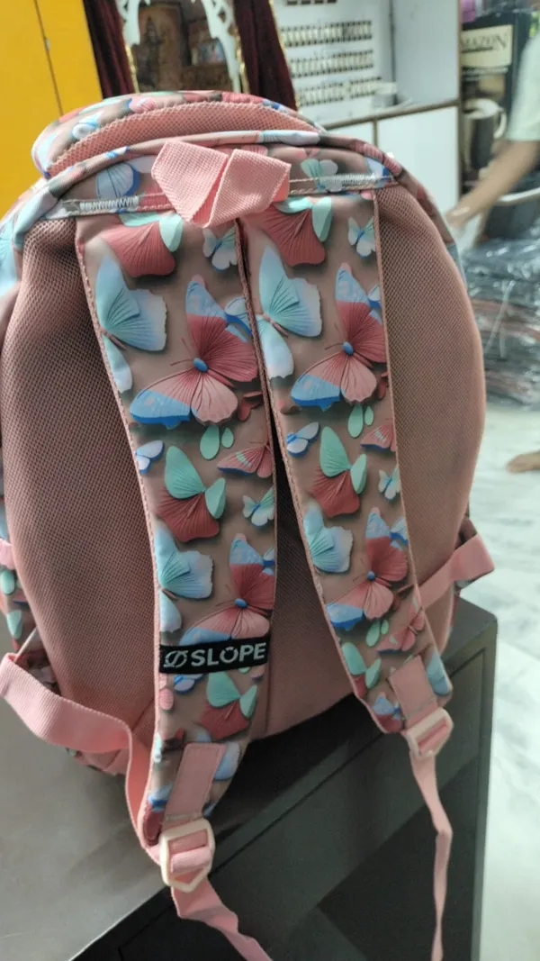 Pink_Floral_Printed_Multi_Compartment_Backpack